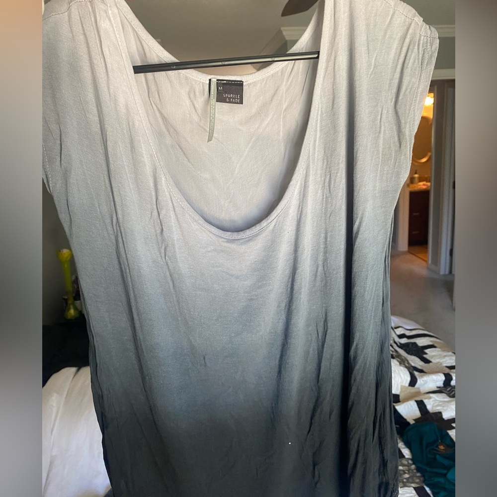 Sparkle and fade cap sleeve top